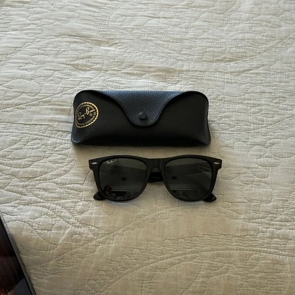 Ray-Ban | Accessories | Rayban Classic Black Sunglasses With  display picture 1